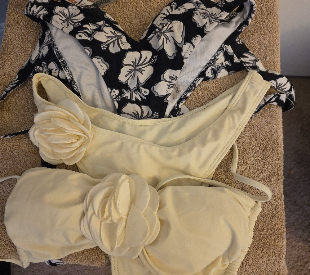 PINK Victoria's Secret Black & Cream Floral Bandeau Bikini Set - Picture 2 of 3